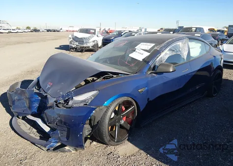 2022 Tesla Model 3 Performance Dual Motor All-Wheel Drive z USA, uszkodzony, nr VIN 5YJ3E1ECXNF127810